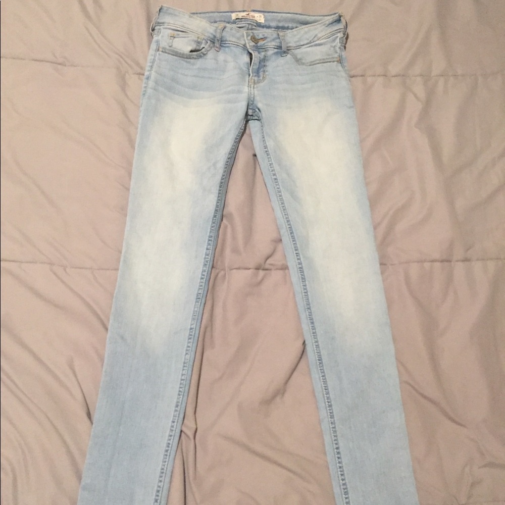 Hollister jeans